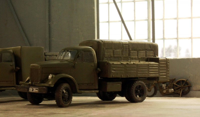 GAZ-51 UPG-250GM und PSG-65/130B, Military Wheels 1:72 von Roland ...