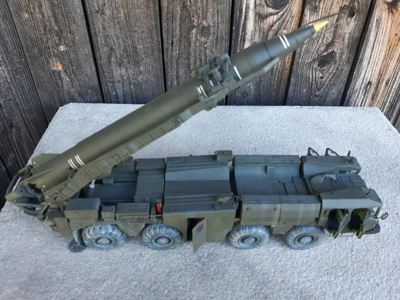 9K72 Elbrus (MAZ-543 TEL mit SS-1c)