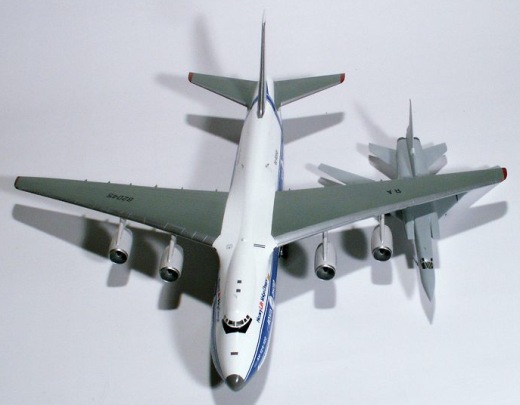 Antonow An-124