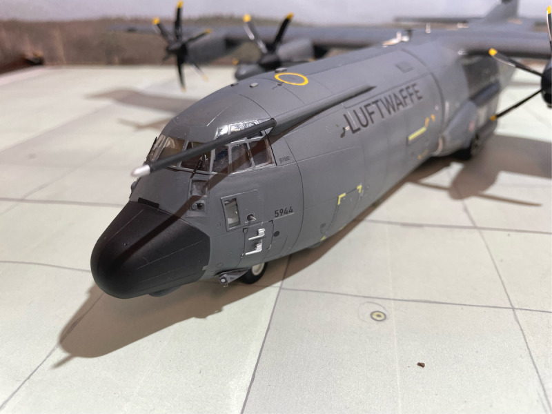 Lockheed Martin C-130J-30 Hercules