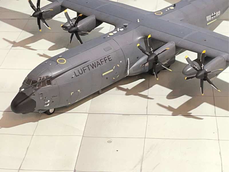 Lockheed Martin C-130J-30 Hercules