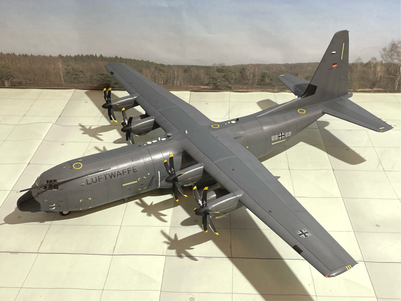 Lockheed Martin C-130J-30 Hercules