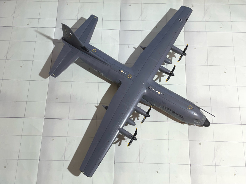 Lockheed Martin C-130J-30 Hercules