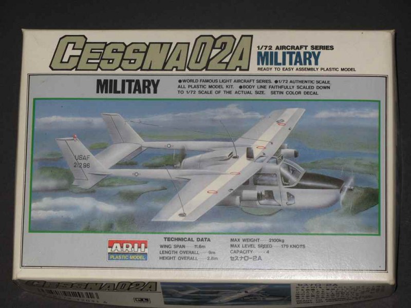 Verpackung Arii 1:72 O-2A Military