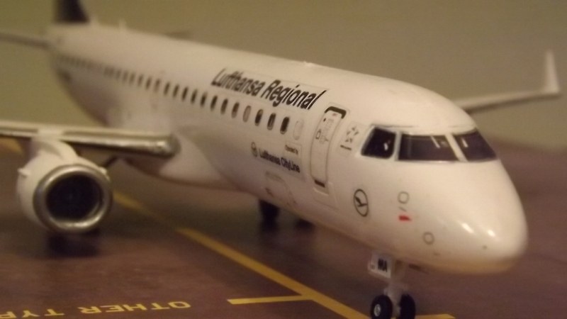 Embraer 195LR