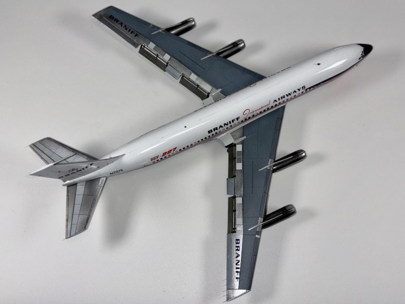 Boeing 707-227