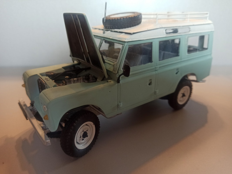 Land Rover Series III