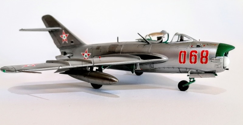 MiG-17PF