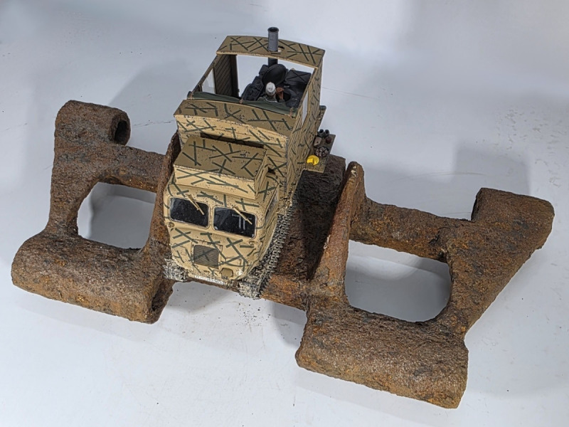 Feldküche auf Raupenschlepper Ost 01