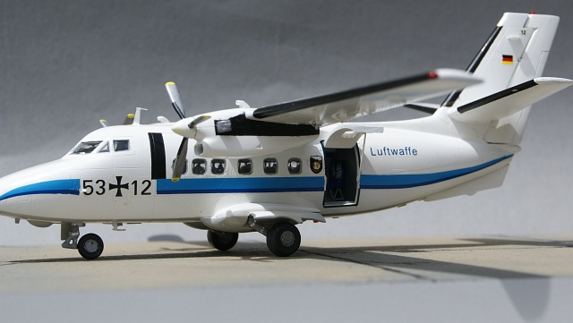 Let L-410 UVP Turbolet