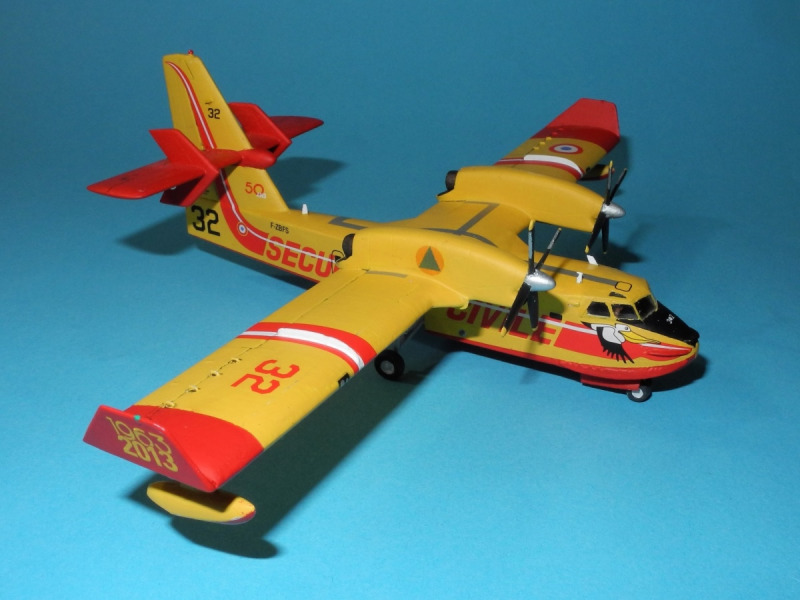 Canadair CL-415