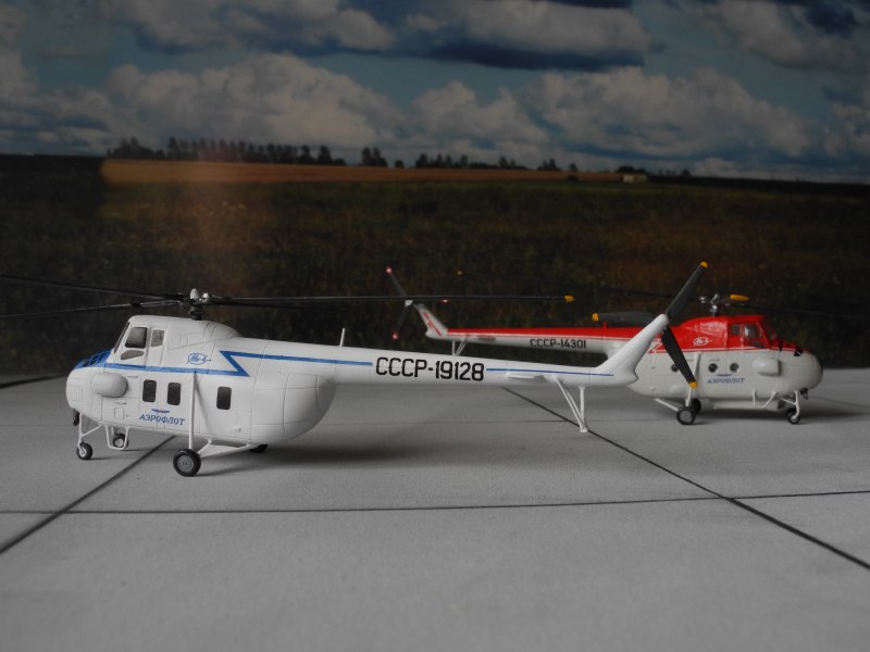 Mil Mi-4A und Mi-4P