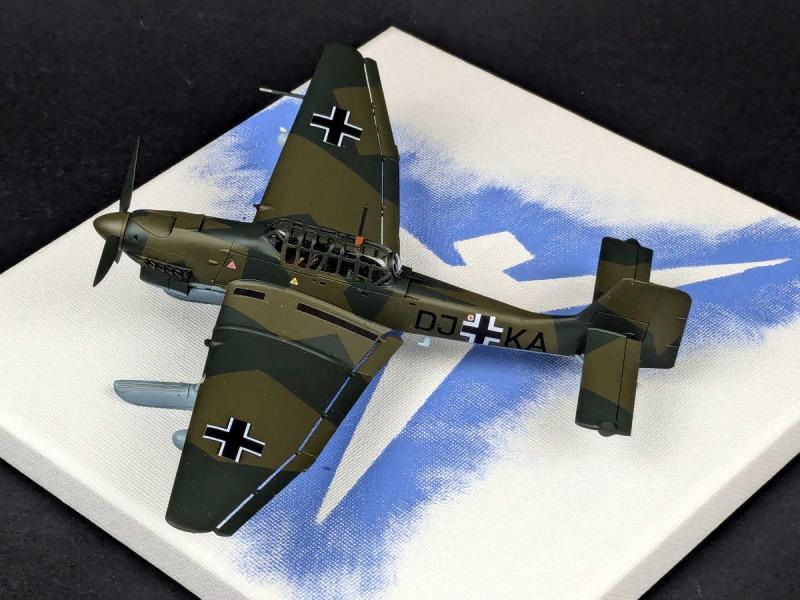 Junkers Ju 87 B-2 mit Ski