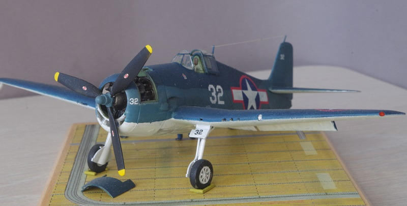 Grumman F6F-3 Hellcat