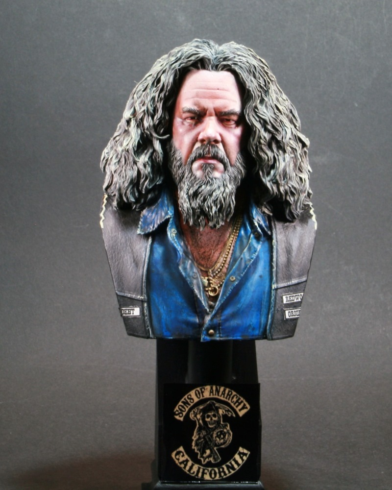 Robert "Bobby Elvis" Munson