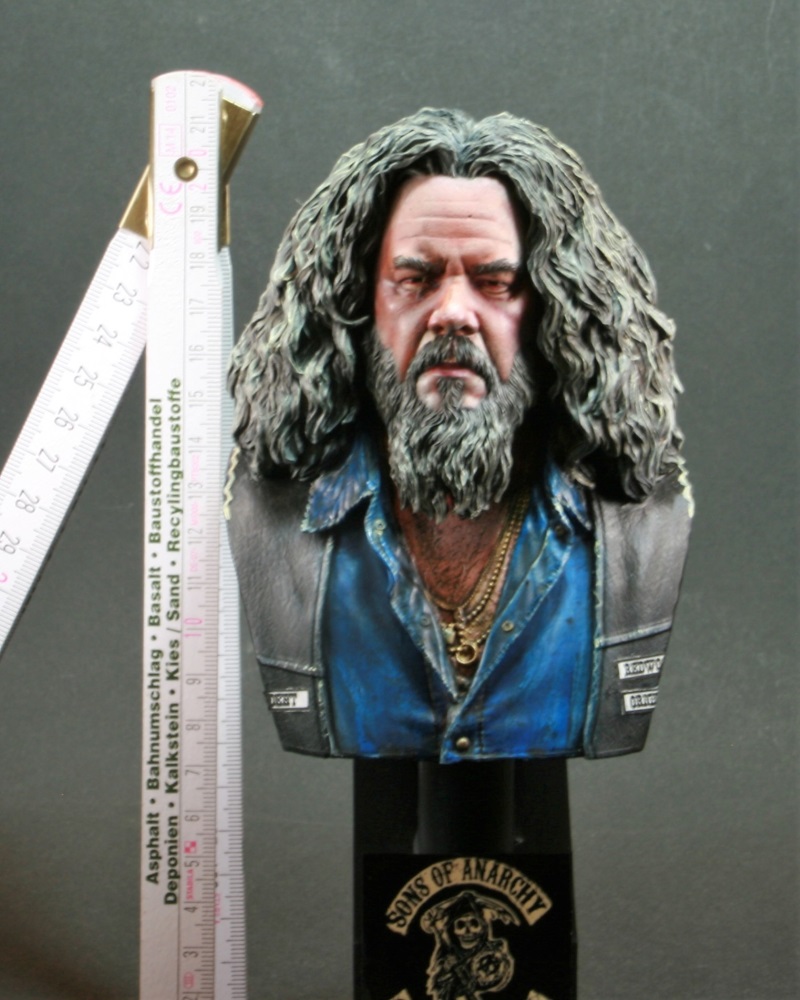 Robert "Bobby Elvis" Munson