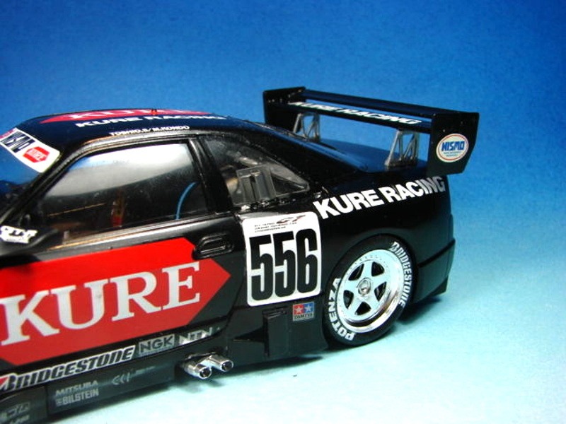 Nissan GT-R (R33)