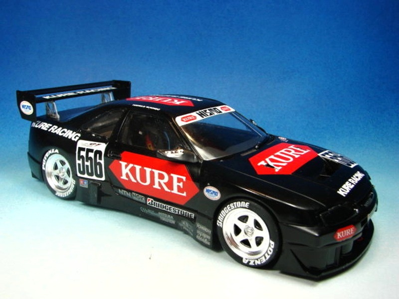 Nissan GT-R (R33)