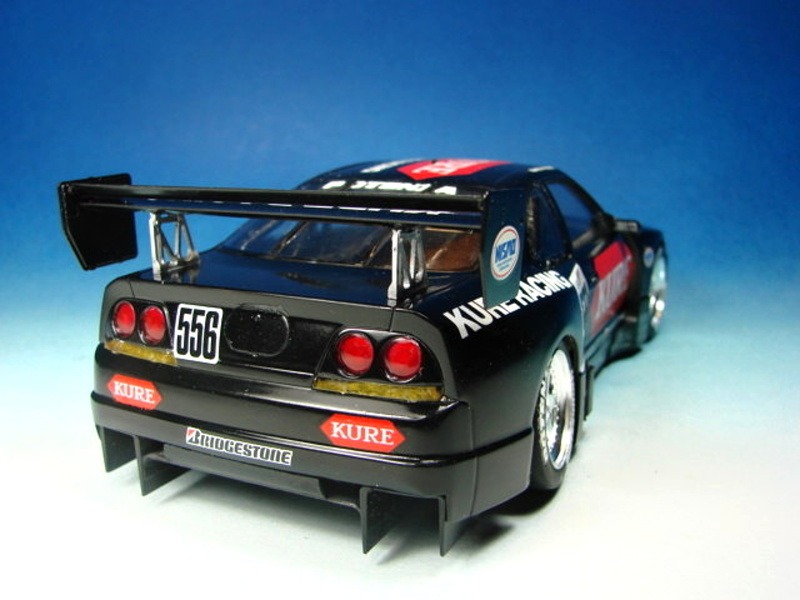 Nissan GT-R (R33)