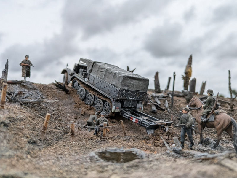 Aufgabe: Panzerbergung mittels Sd.Kfz.9 und Einsatz des Erdschilds