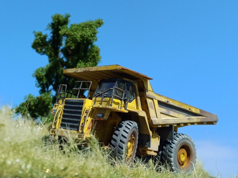Komatsu HD785-5