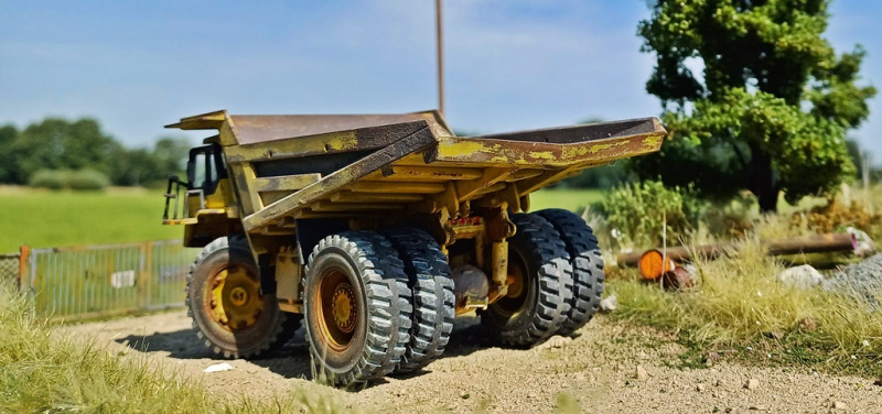 Komatsu HD785-5