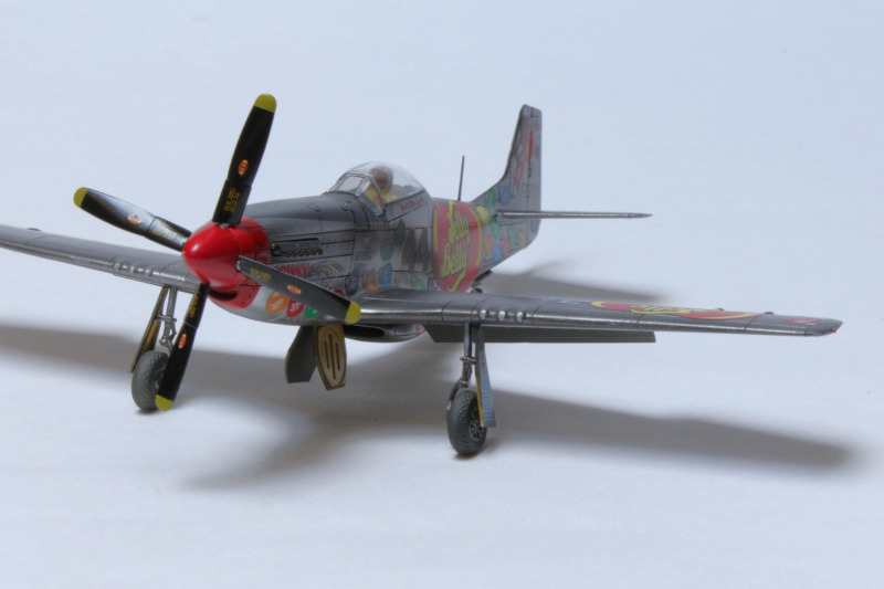 Race Mustang P-51D #44 "Jelly Belly"