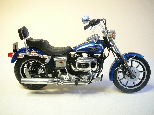 Harley-Davidson FXS