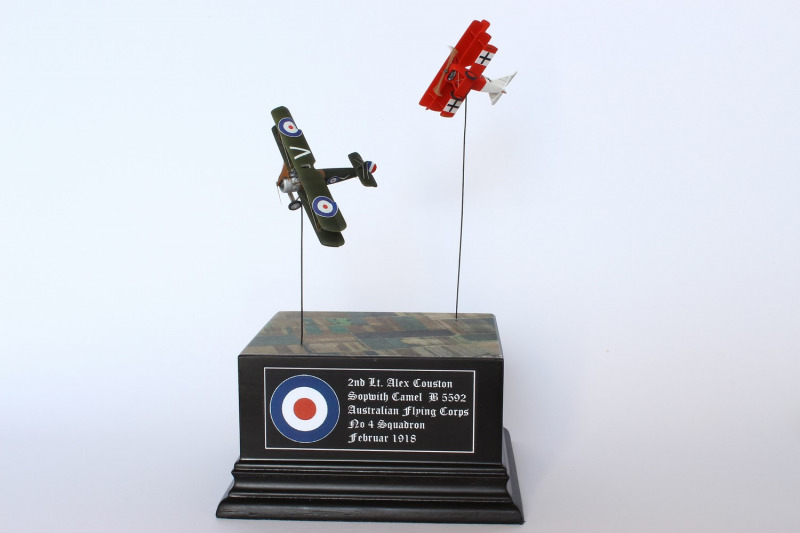 Fokker Dr.I vs Sopwith F.1 Camel