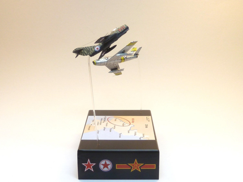 Hunters over the Yalu!