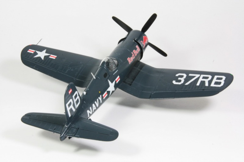 Chance Vought F4U-4 Corsair