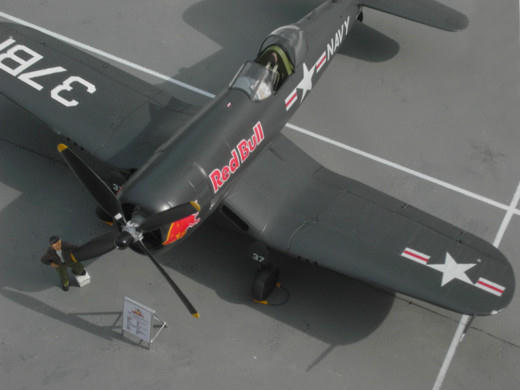 Chance Vought F4U-4 Corsair