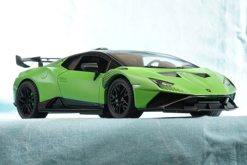 Lamborghini Huracán STO