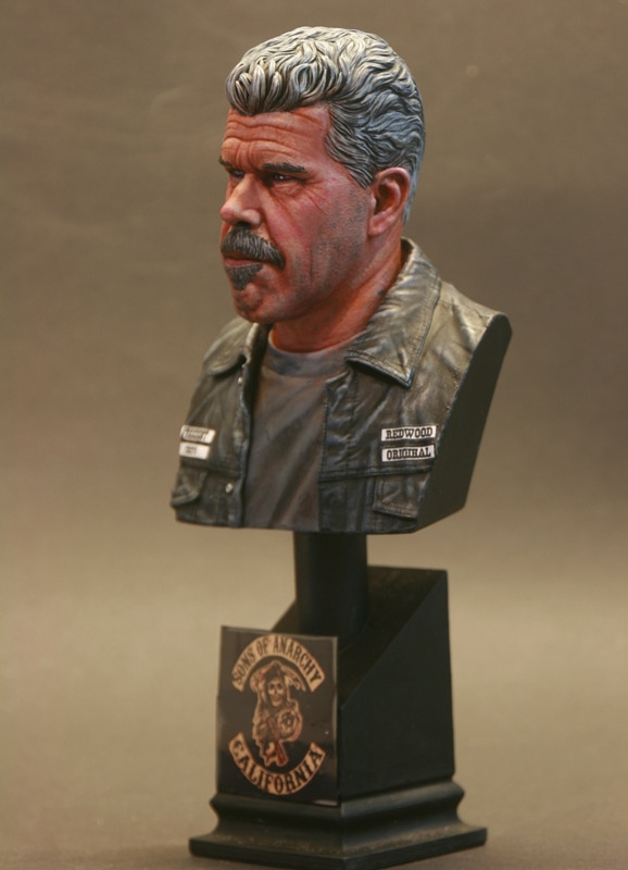 Clarence „Clay“ Morrow