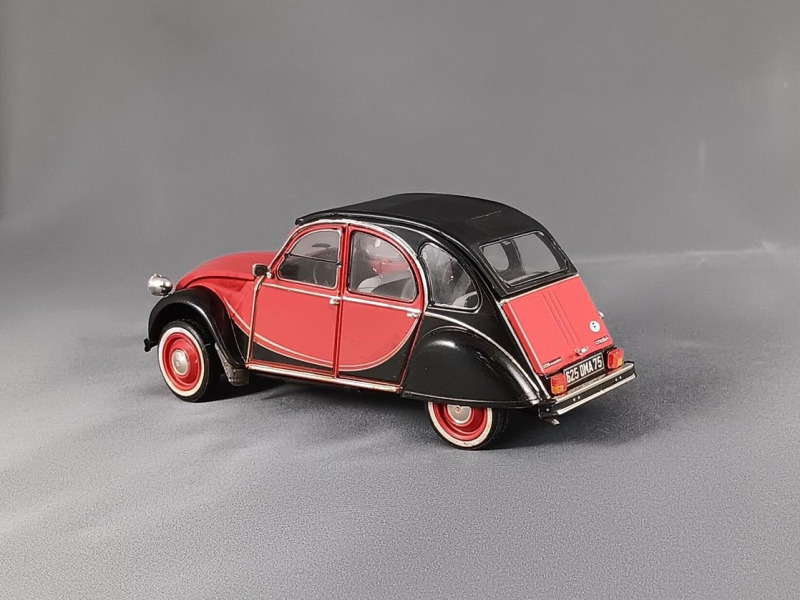 Citroen 2CV Charleston Ente