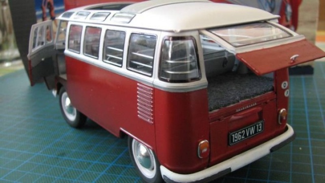 VW Typ 2 T1 "Samba Bus"