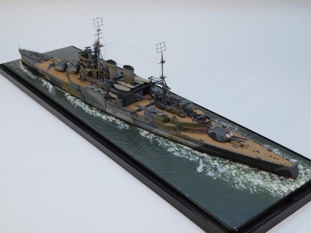 HMS Renown