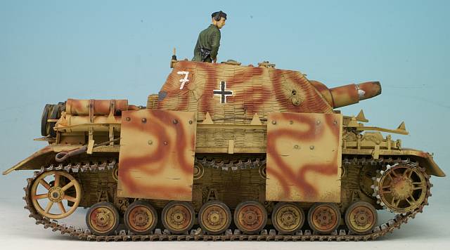 Sturmpanzer IV Brummbär Ausf. H