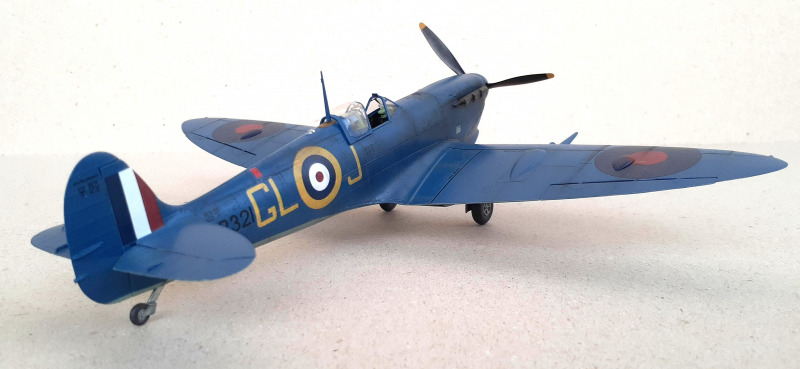 Supermarine Spitfire Mk.Vc Trop