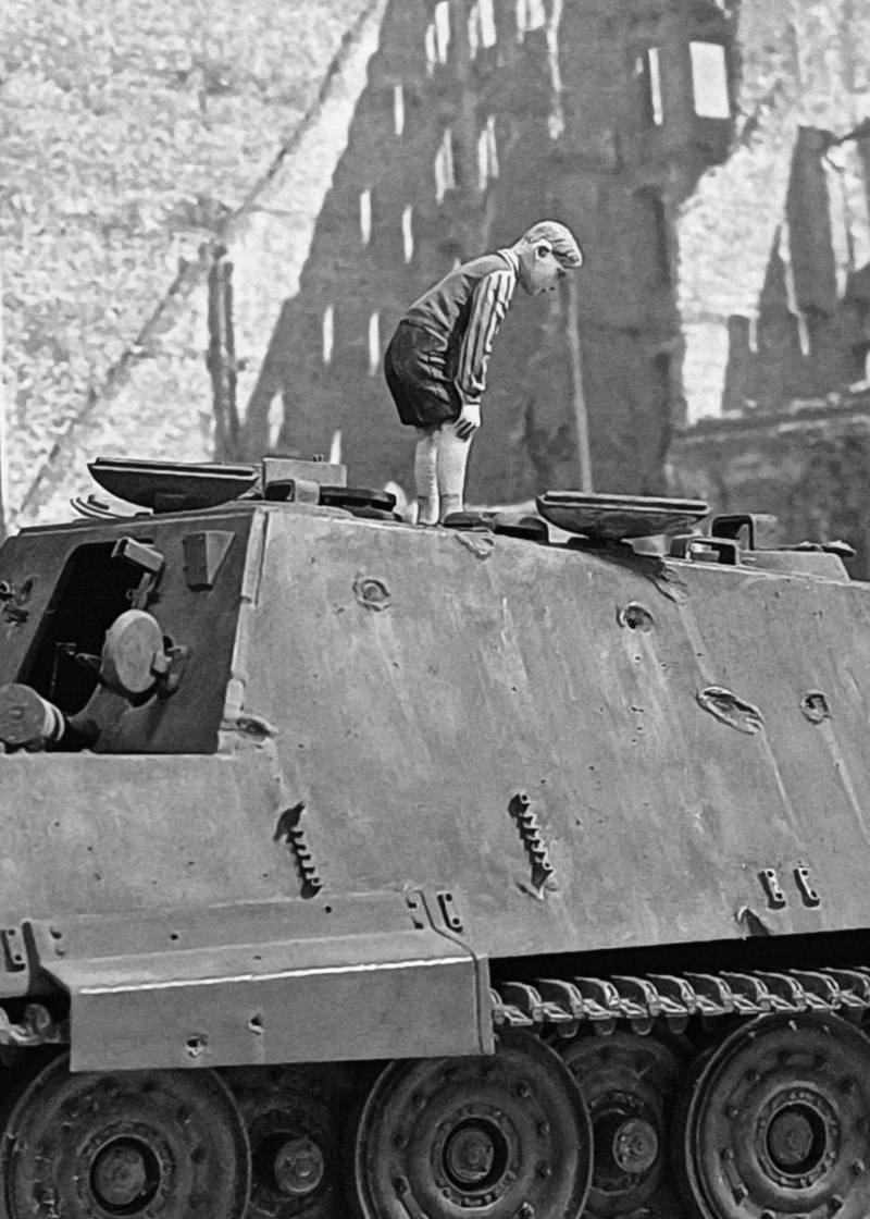 Jagdpanther mit 12,8 cm KwK 44