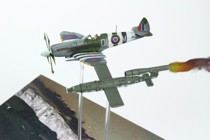 Supermarine Spitfire Mk XIV gegen Fi 103/V1