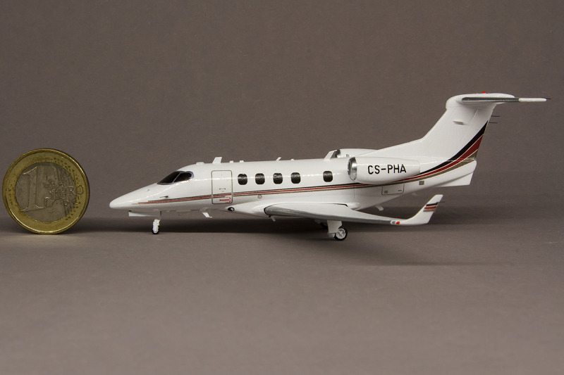 Embraer Phenom 300