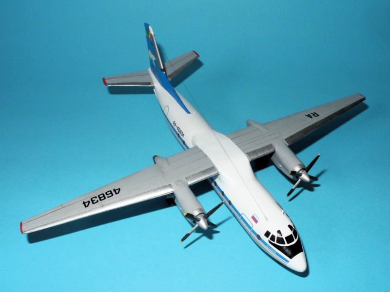Antonow An-24RV