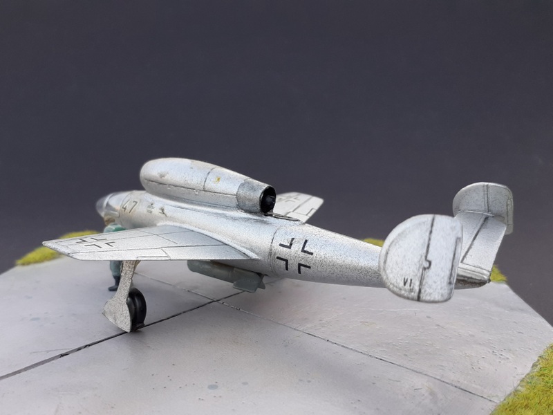 Henschel Hs 132 V1