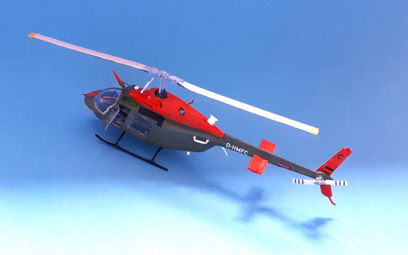 Bell 206B-3 Jet Ranger, Tamiya 1:72 von Bernd Kehm