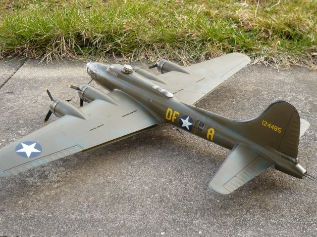 Boeing B-17F-10-BO Flying Fortress