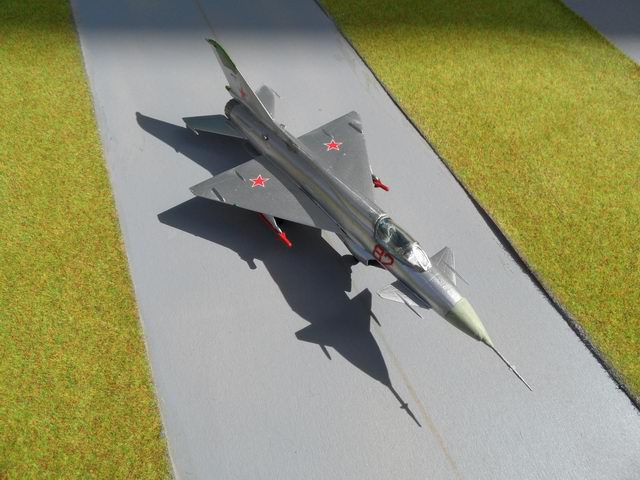 MiG E8/2