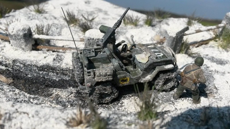 Der andere GI stammt aus dem Caesars Miniaturs Kit - WWII US Infantry Set II 1:72.