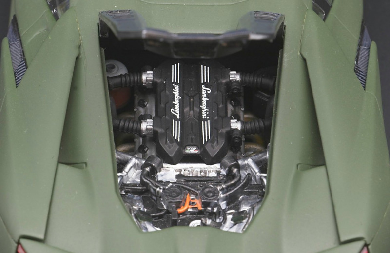 Lamborghini Revuelto