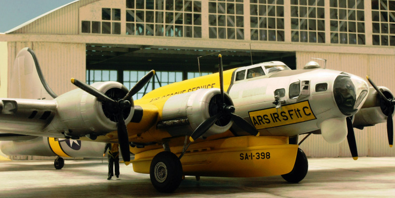 Boeing B-17H "Dumbo"